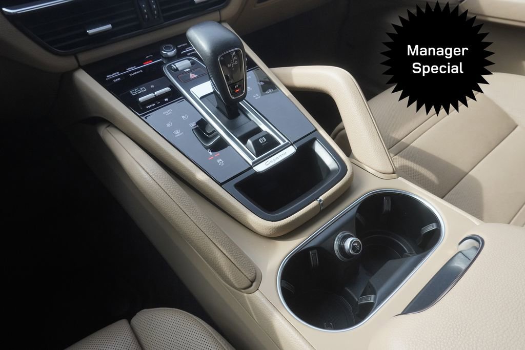Used 2022 Porsche Cayenne Coupe image 14