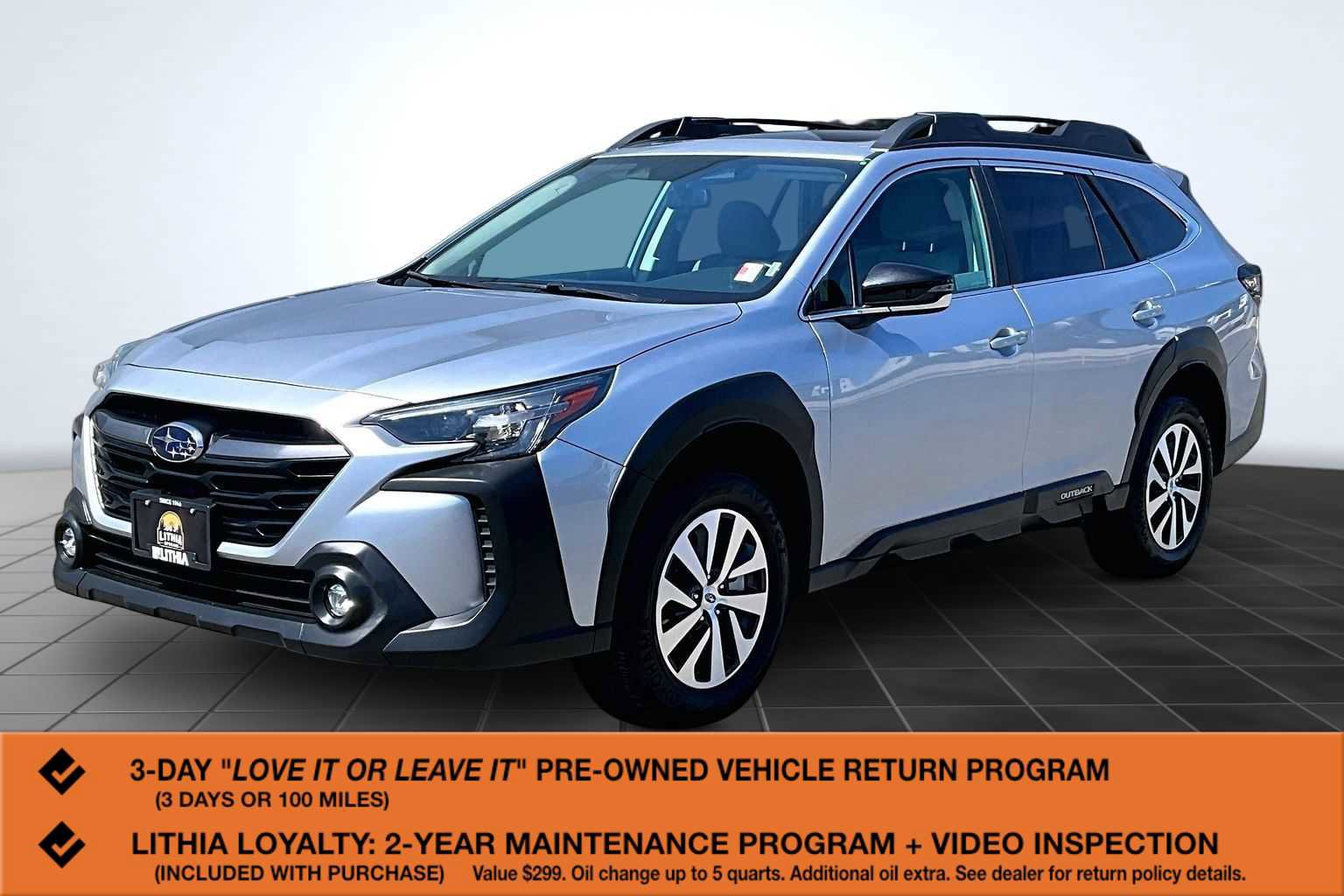 Used 2025 Subaru Outback Premium AWD/4WD image 1
