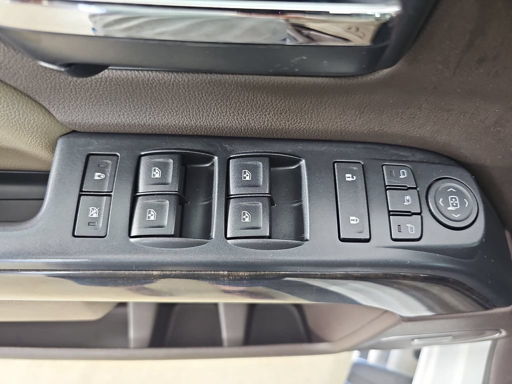 Used 2016 GMC Sierra 3500 Denali w/ Duramax Plus Package AWD/4WD image 33