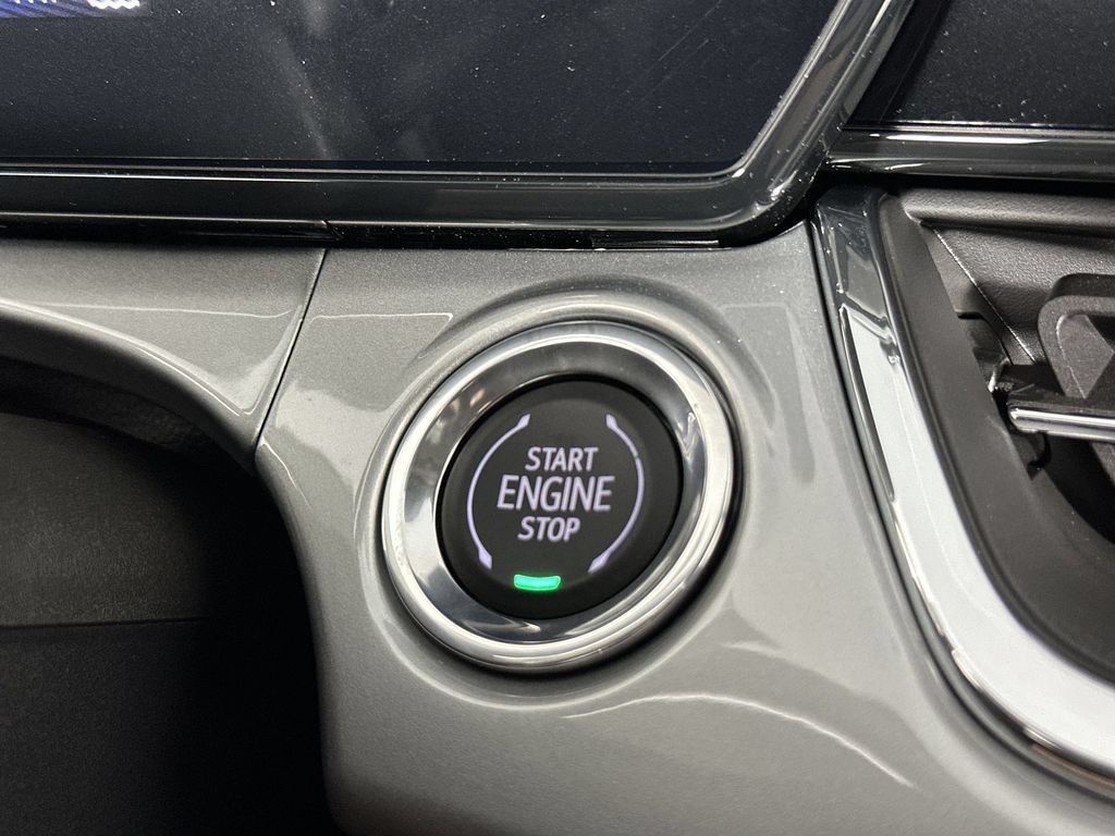 New 2026 Chevrolet Trax LT FWD image 18