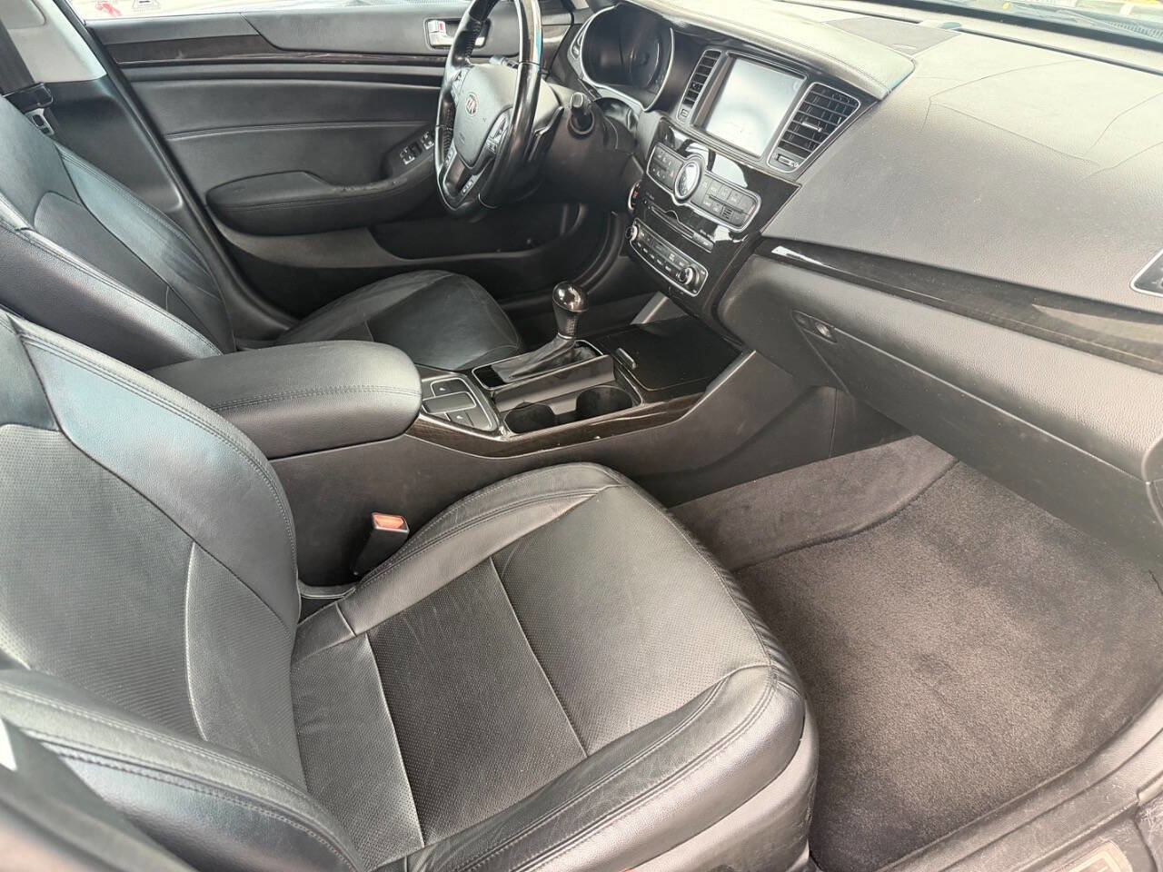 Used 2015 Kia Cadenza Premium FWD image 10