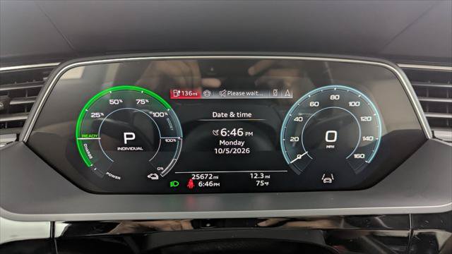 Used 2024 Audi Q8 e-tron Premium Plus AWD/4WD image 27