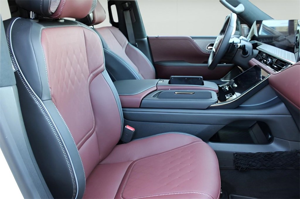 Used 2026 INFINITI QX80 Autograph w/ Premium Cargo Package image 23