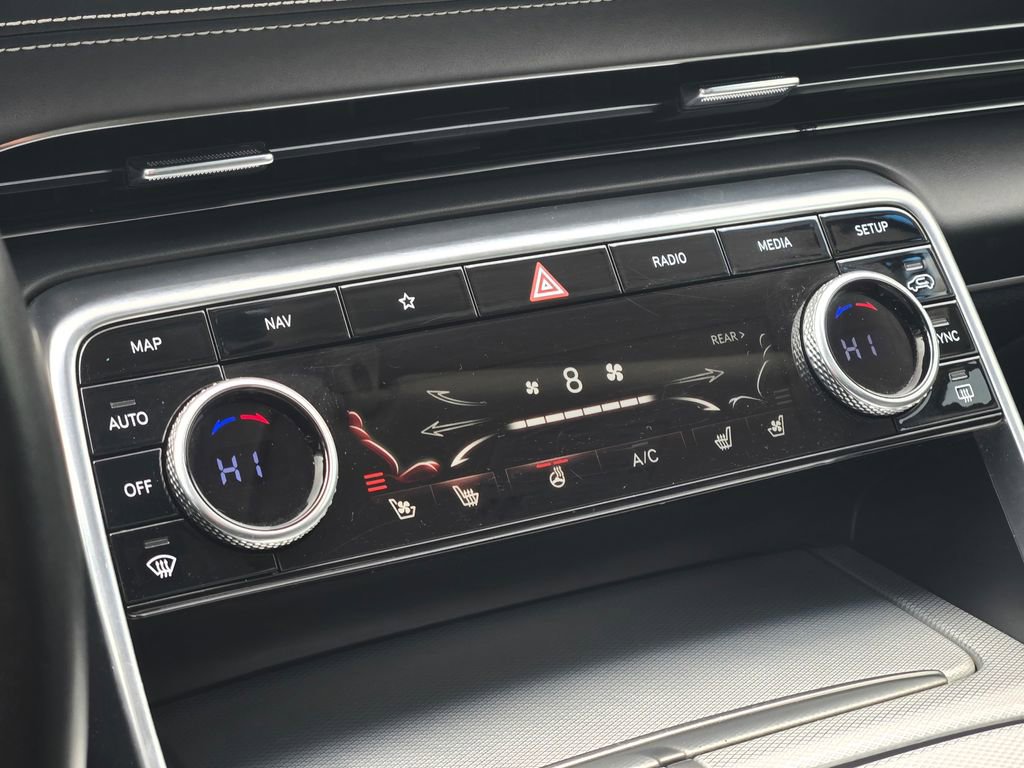 Used 2021 Genesis GV80 2.5T Advanced image 40