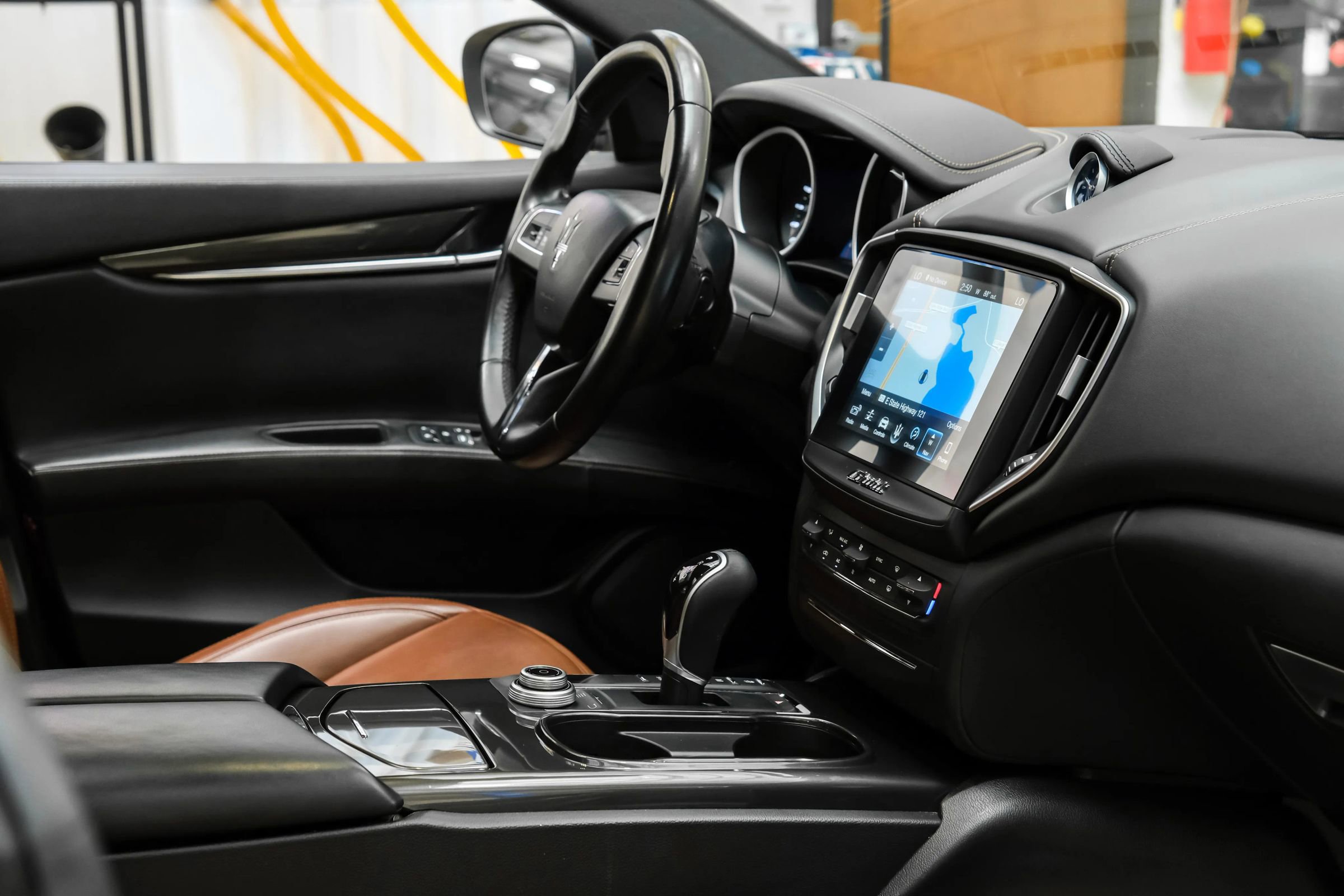 Used 2018 Maserati Ghibli S Q4 image 23