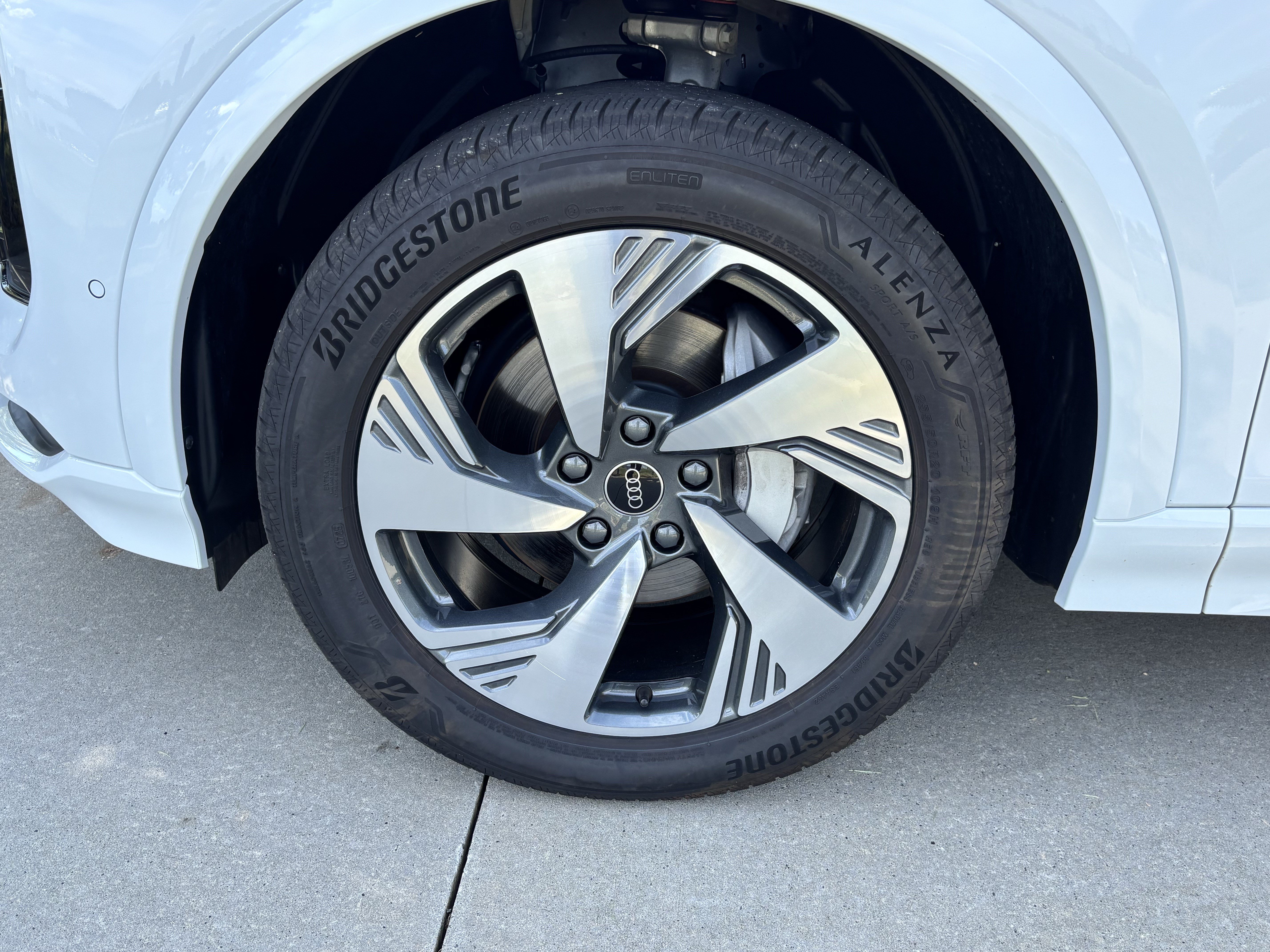 Certified 2025 Audi Q6 e-tron Premium Plus w/ Premium Plus AWD/4WD image 13