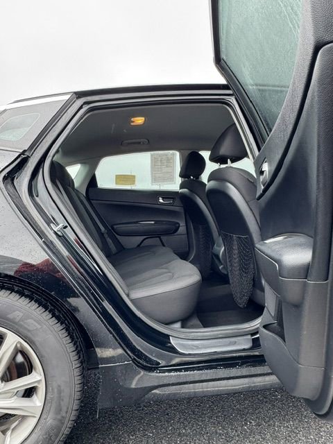 Used 2019 Kia Optima LX FWD image 18