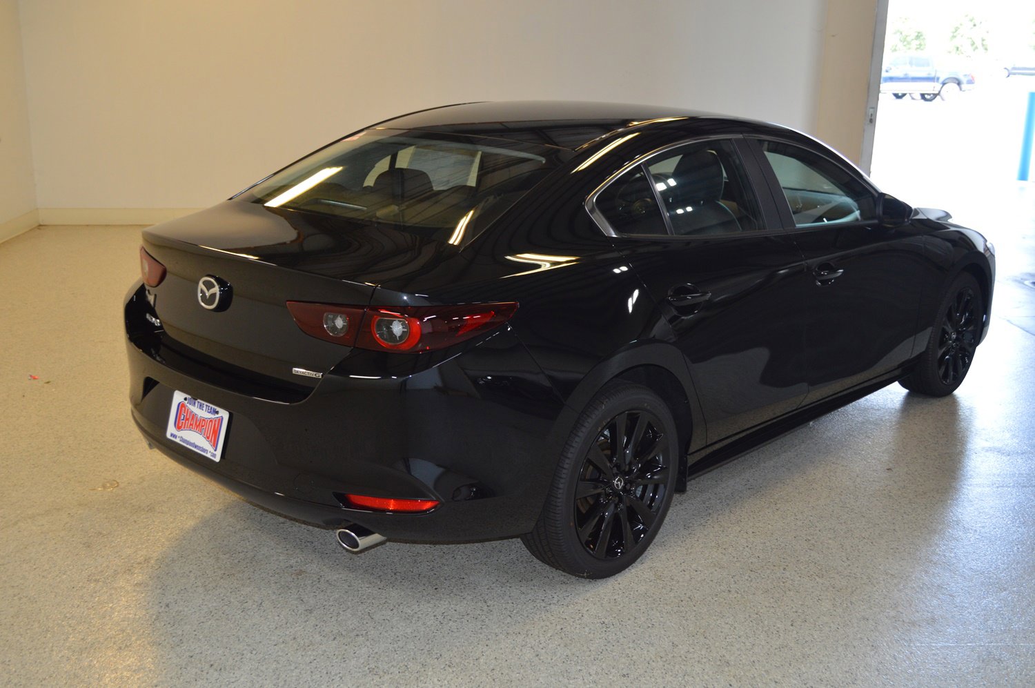 New 2025 MAZDA MAZDA3 s image 3