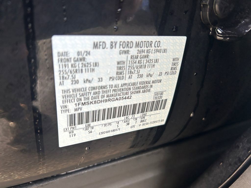 Used 2024 Ford Explorer XLT w/ Equipment Group 202A image 34