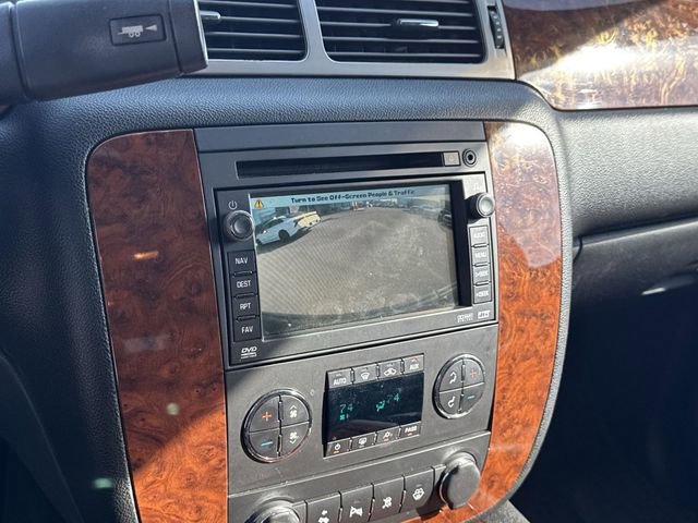 Used 2007 Chevrolet Tahoe LTZ w/ LTZ Preferred Equipment Group AWD/4WD image 20