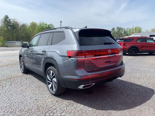 Used 2025 Volkswagen Atlas SE FWD image 6