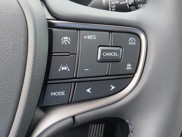 New 2026 Lexus UX 300h FWD image 30