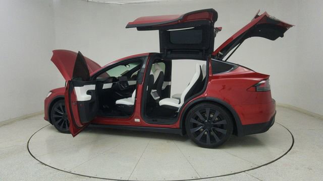 Used 2022 Tesla Model X Plaid image 78