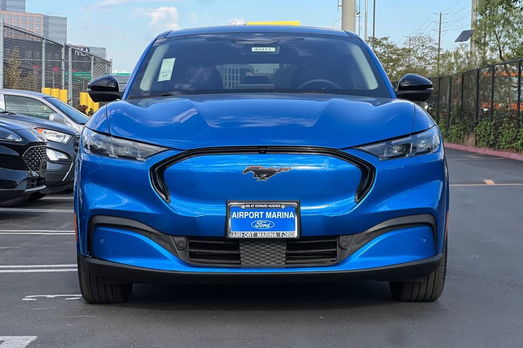 Certified 2025 Ford Mustang Mach-E Premium image 10