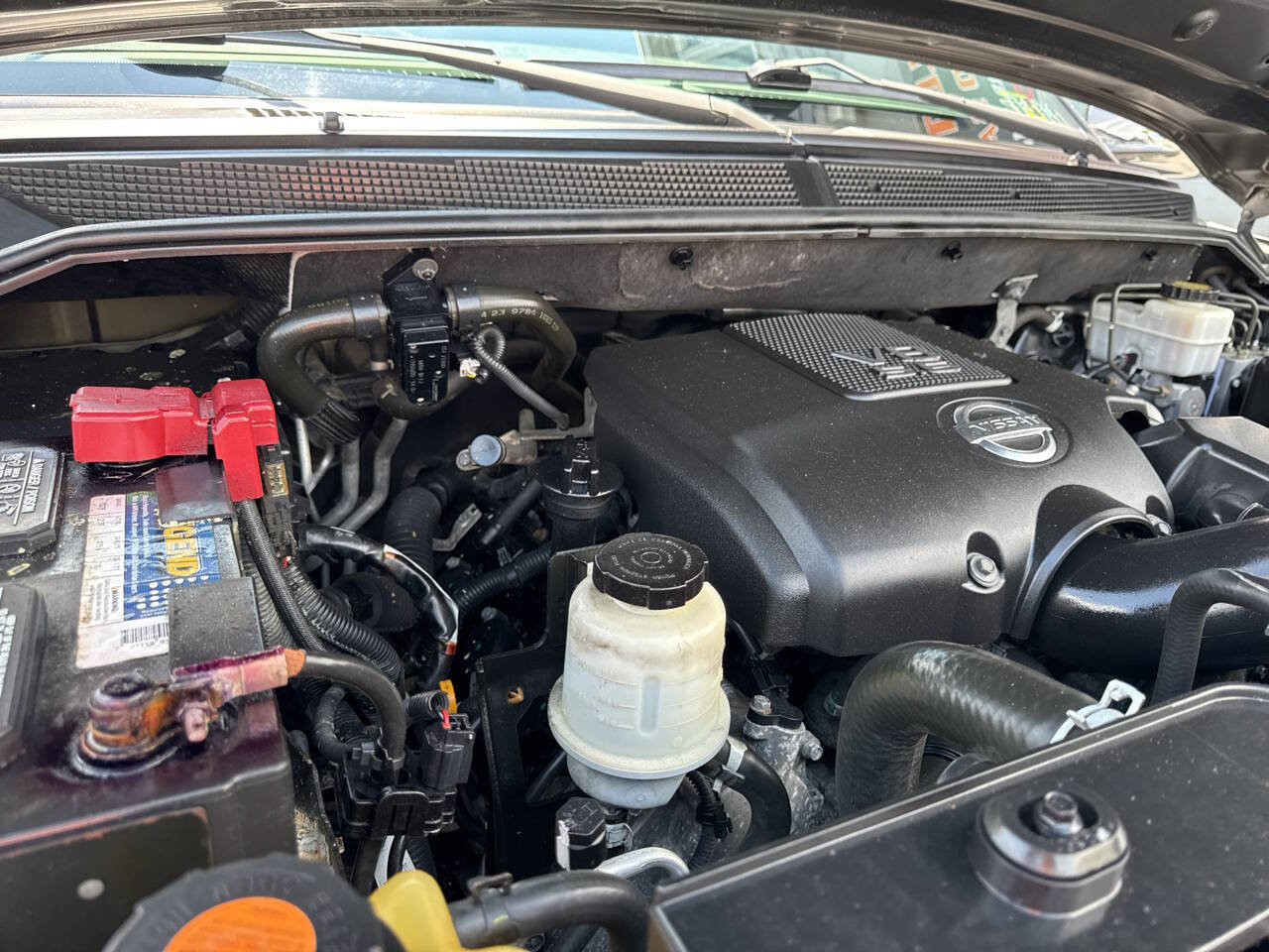 Used 2010 Nissan Armada Platinum image 14