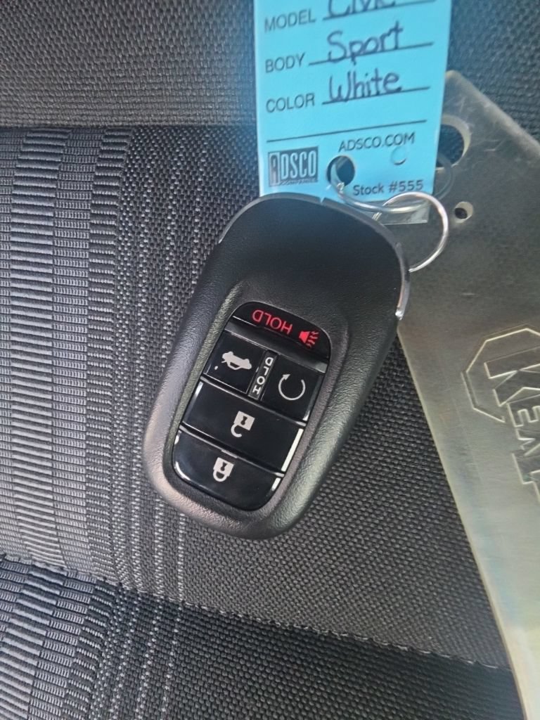 Used 2025 Honda Civic Sport image 32