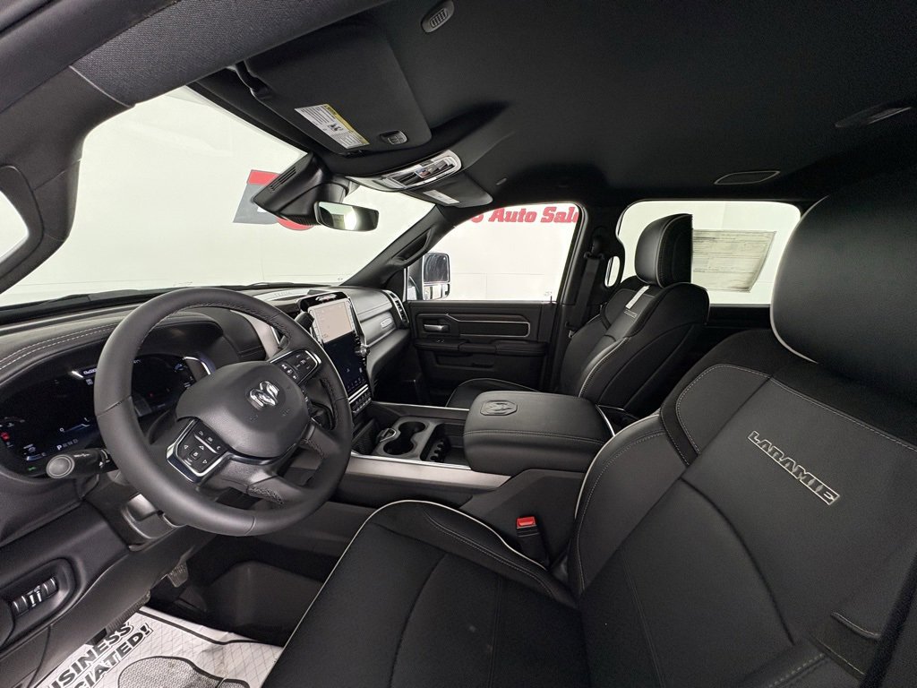 Used 2026 RAM 3500 Laramie w/ Towing Technology Group image 13