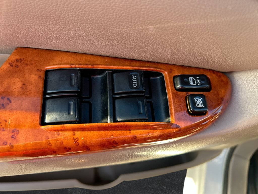 Used 2007 Toyota Sienna XLE FWD image 13