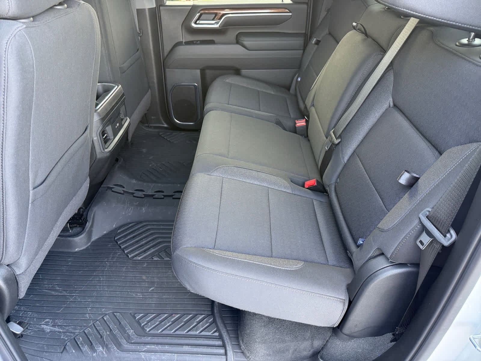 Used 2025 Chevrolet Silverado 2500 LT w/ All Star Edition AWD/4WD image 11