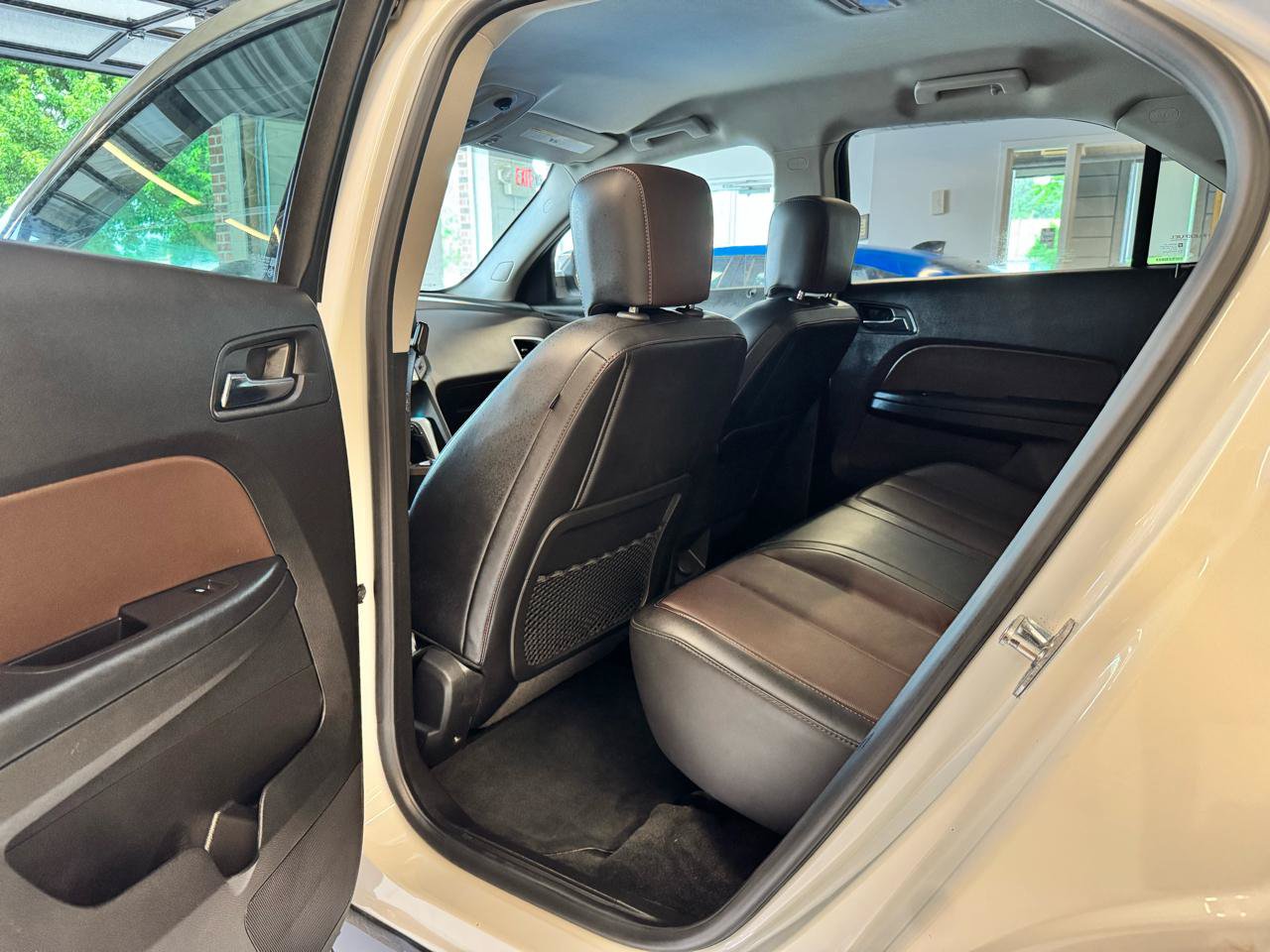 Used 2015 Chevrolet Equinox LTZ FWD image 18