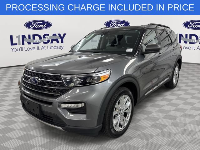 Certified 2023 Ford Explorer XLT w/ Equipment Group 202A AWD/4WD image 1