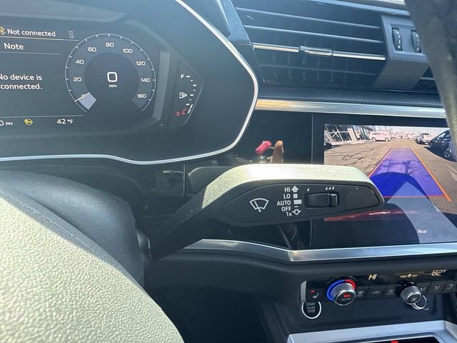 Used 2023 Audi Q3 2.0T Premium image 36