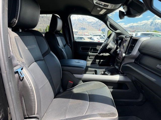 Used 2025 RAM 2500 Laramie AWD/4WD image 11