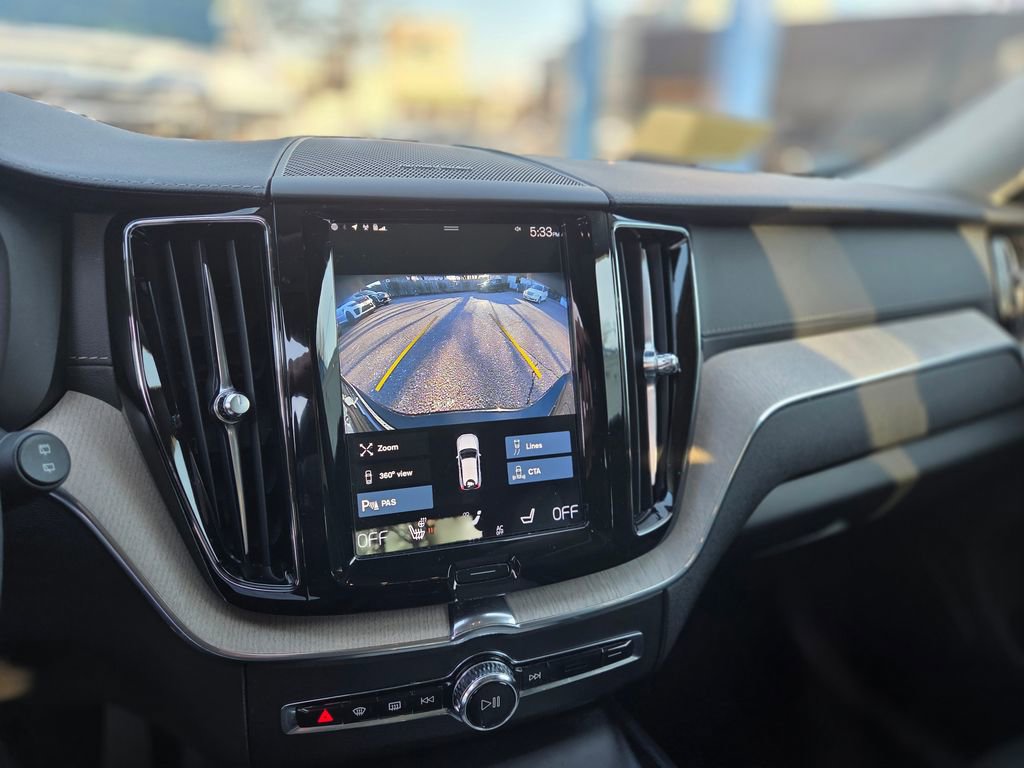 Used 2021 Volvo XC60 T5 Inscription image 14