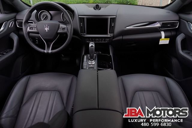 Used 2023 Maserati Levante GT image 10