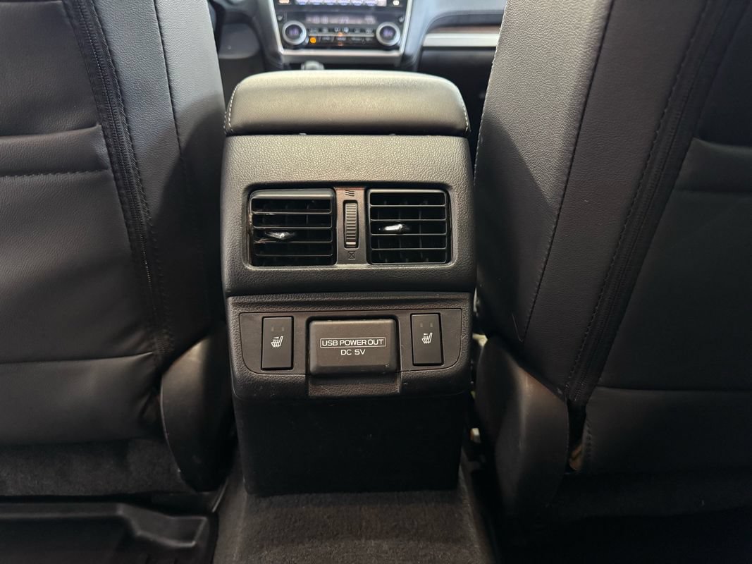 Used 2018 Subaru Outback 3.6R Limited AWD/4WD image 26