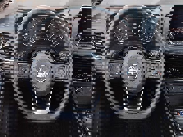 Used 2022 Nissan Rogue SV image 20