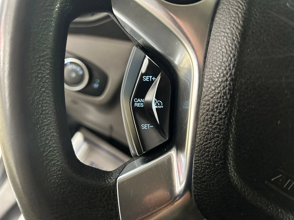 Used 2020 Ford Transit Connect XL FWD image 19