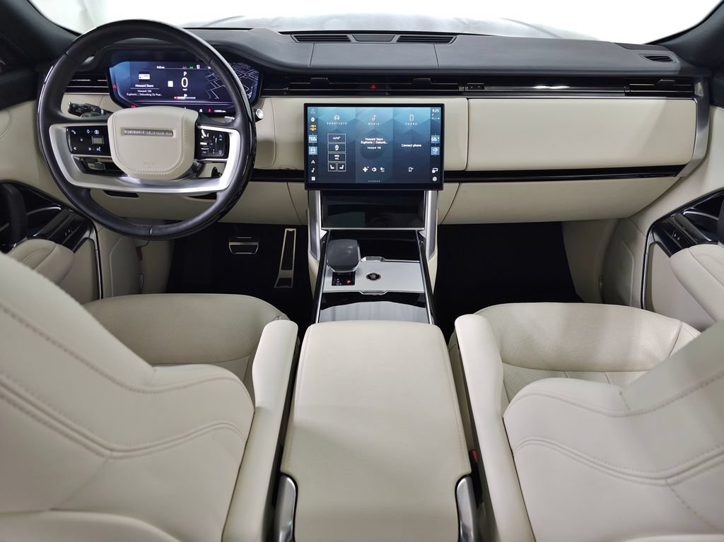 Certified 2024 Land Rover Range Rover SE AWD/4WD image 14