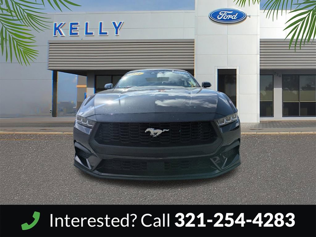 Certified 2024 Ford Mustang Convertible RWD image 3