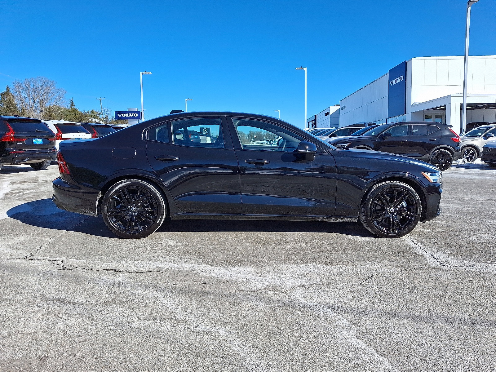 Certified 2024 Volvo S60 B5 Plus w/ Climate Package image 7