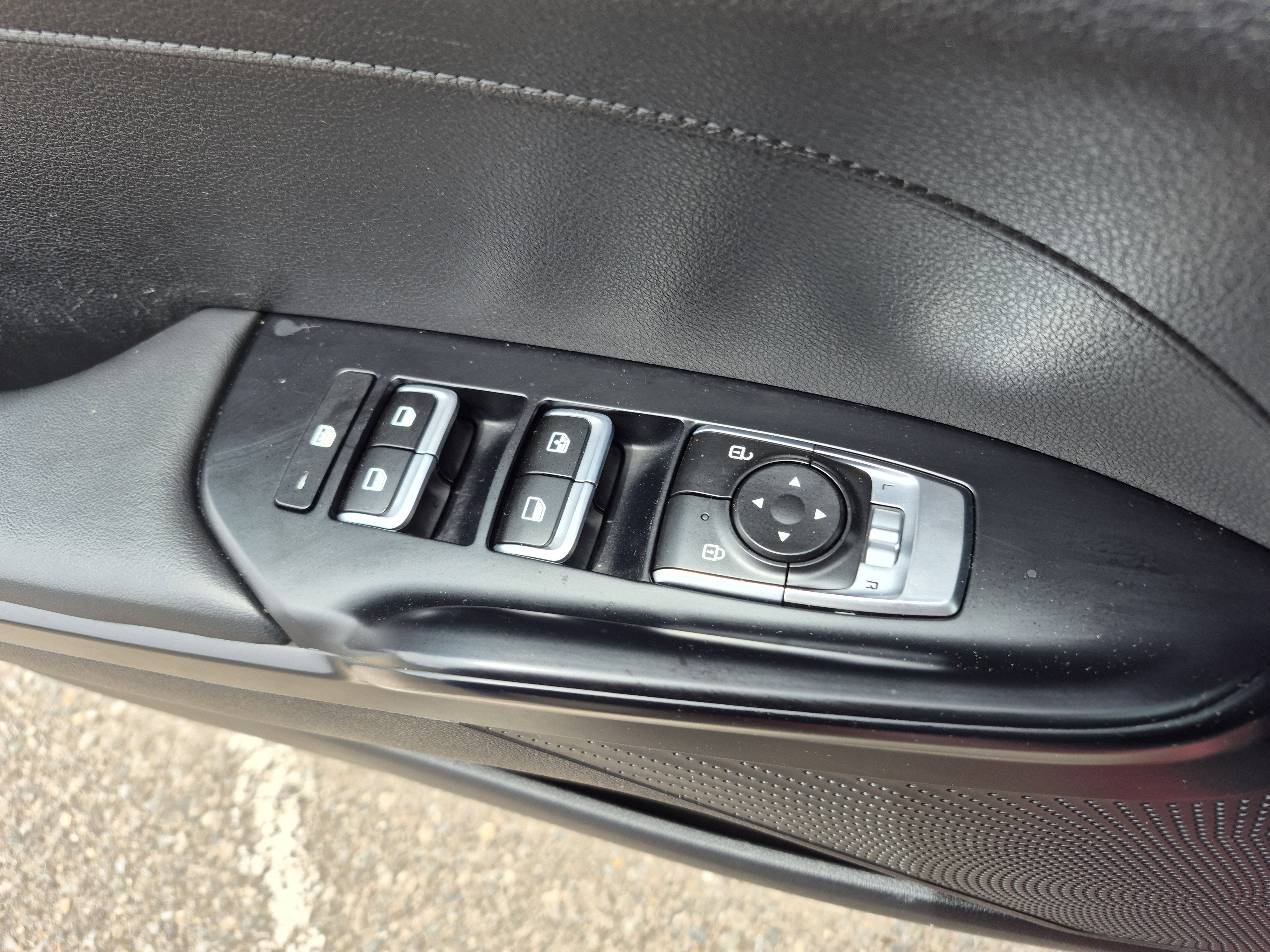 Used 2021 Kia K5 LX FWD image 14
