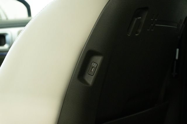 Used 2025 Hyundai Santa Fe Calligraphy AWD/4WD image 36