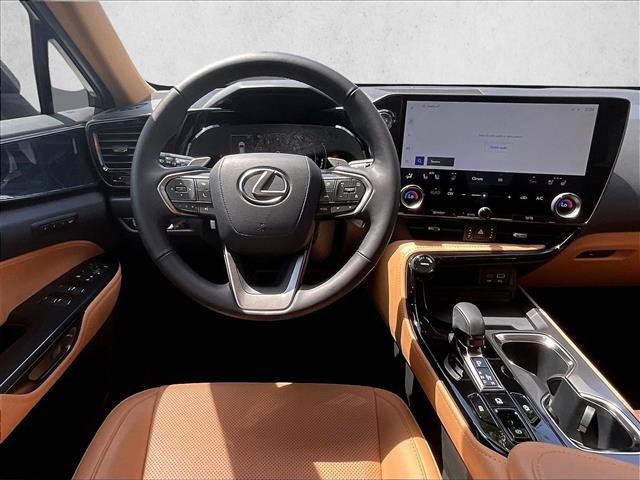 Used 2025 Lexus NX 250 FWD w/ Cold Area Package image 5