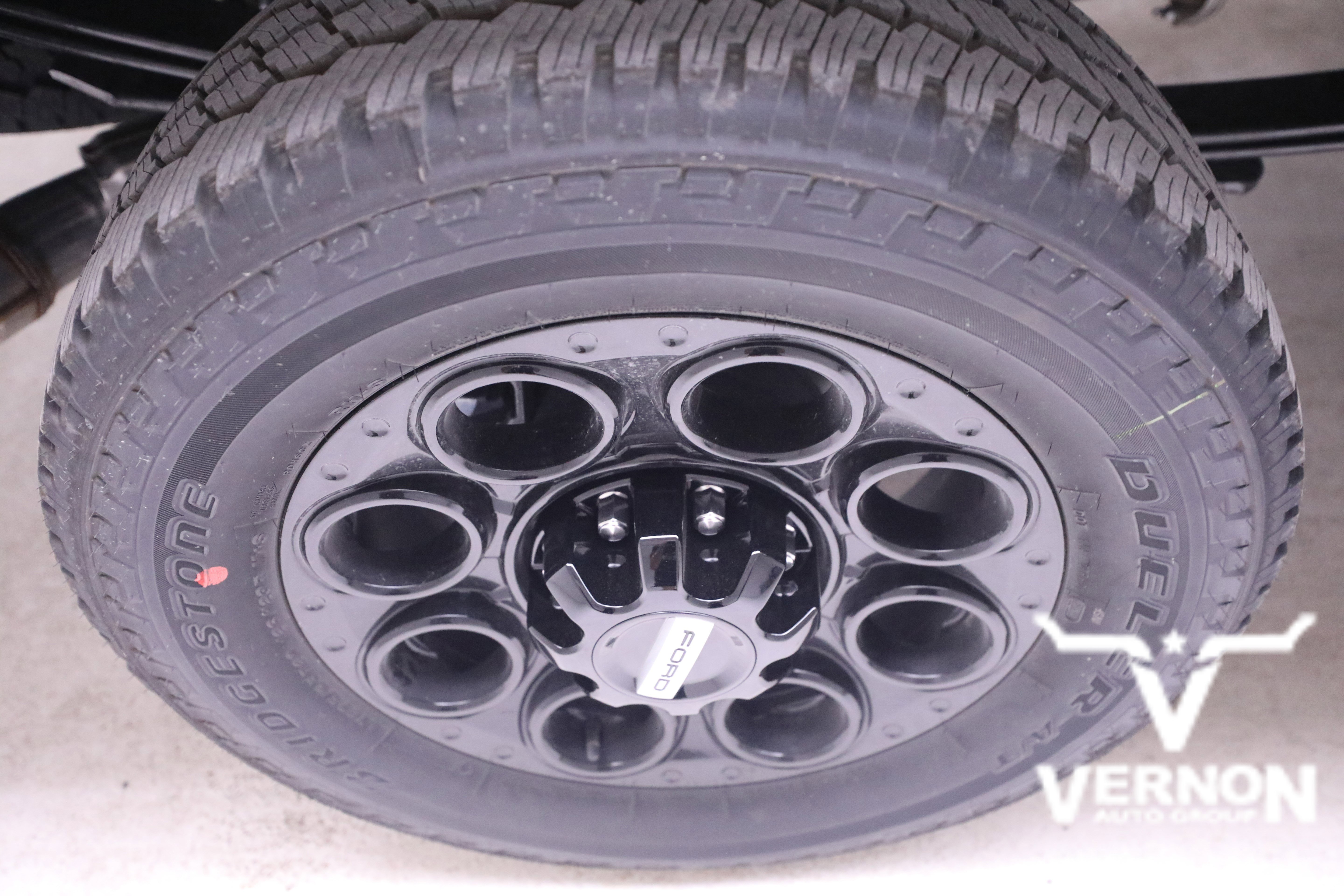 New 2026 Ford F250 Lariat w/ Black Appearance Package image 41