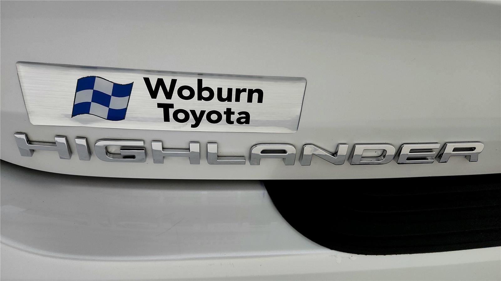 Used 2022 Toyota Highlander XLE image 24