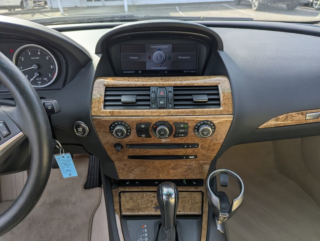 Used 2007 BMW 650i Convertible image 16