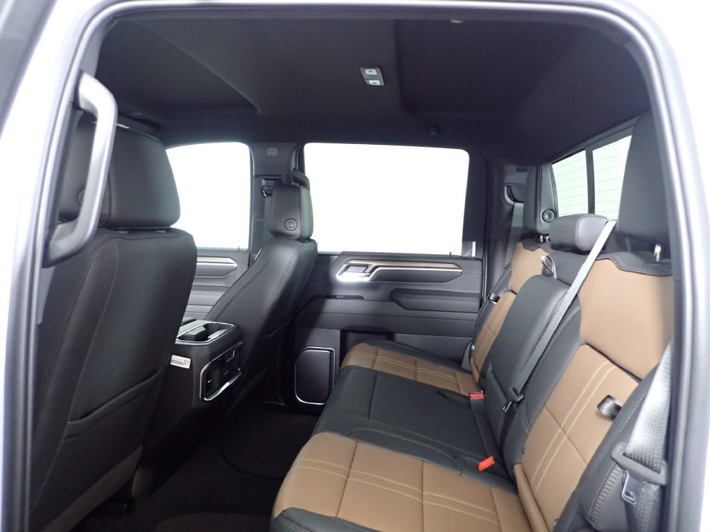 New 2026 Chevrolet Silverado 3500 High Country AWD/4WD image 33