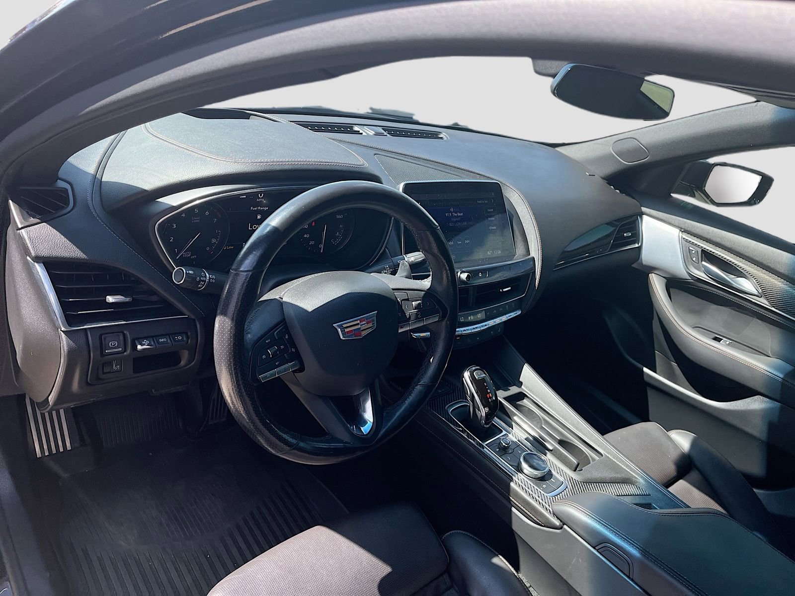 Used 2020 Cadillac CT5 V w/ Premium Package image 9