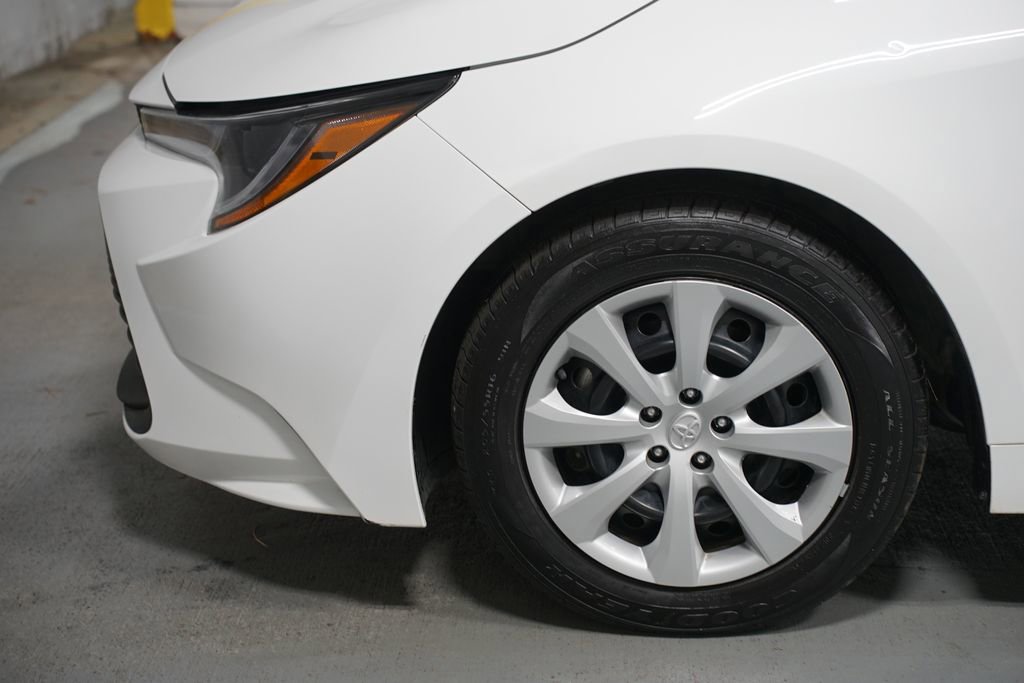 Certified 2024 Toyota Corolla LE image 5