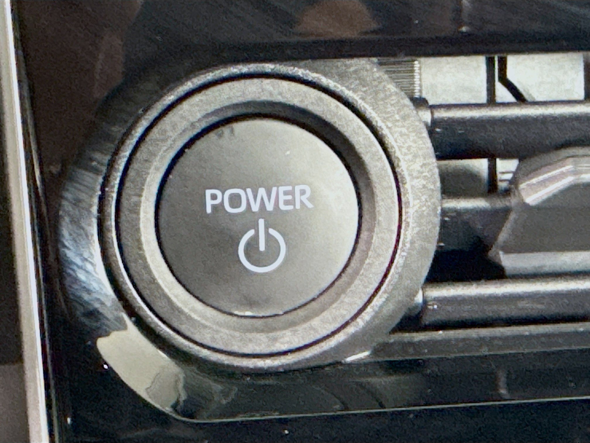 Used 2024 Subaru Solterra Premium image 21