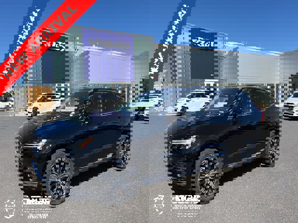 Certified 2023 Volvo XC60 B5 Ultimate w/ Climate Package image 1