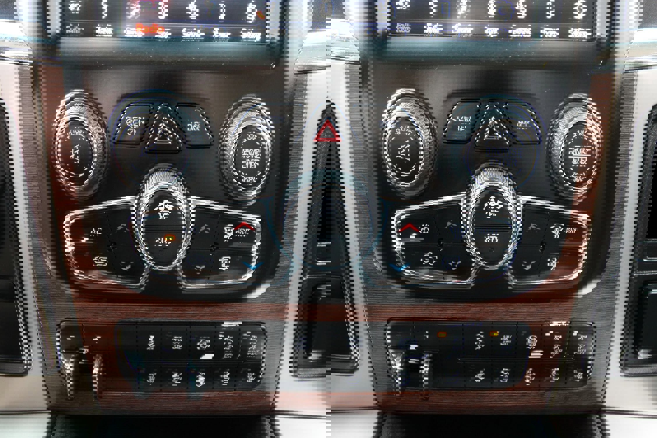 Used 2018 RAM 3500 Laramie w/ Convenience Group image 32