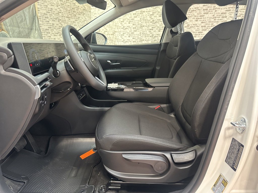 New 2026 Hyundai Tucson Blue SE w/ Tow & Go Package image 23