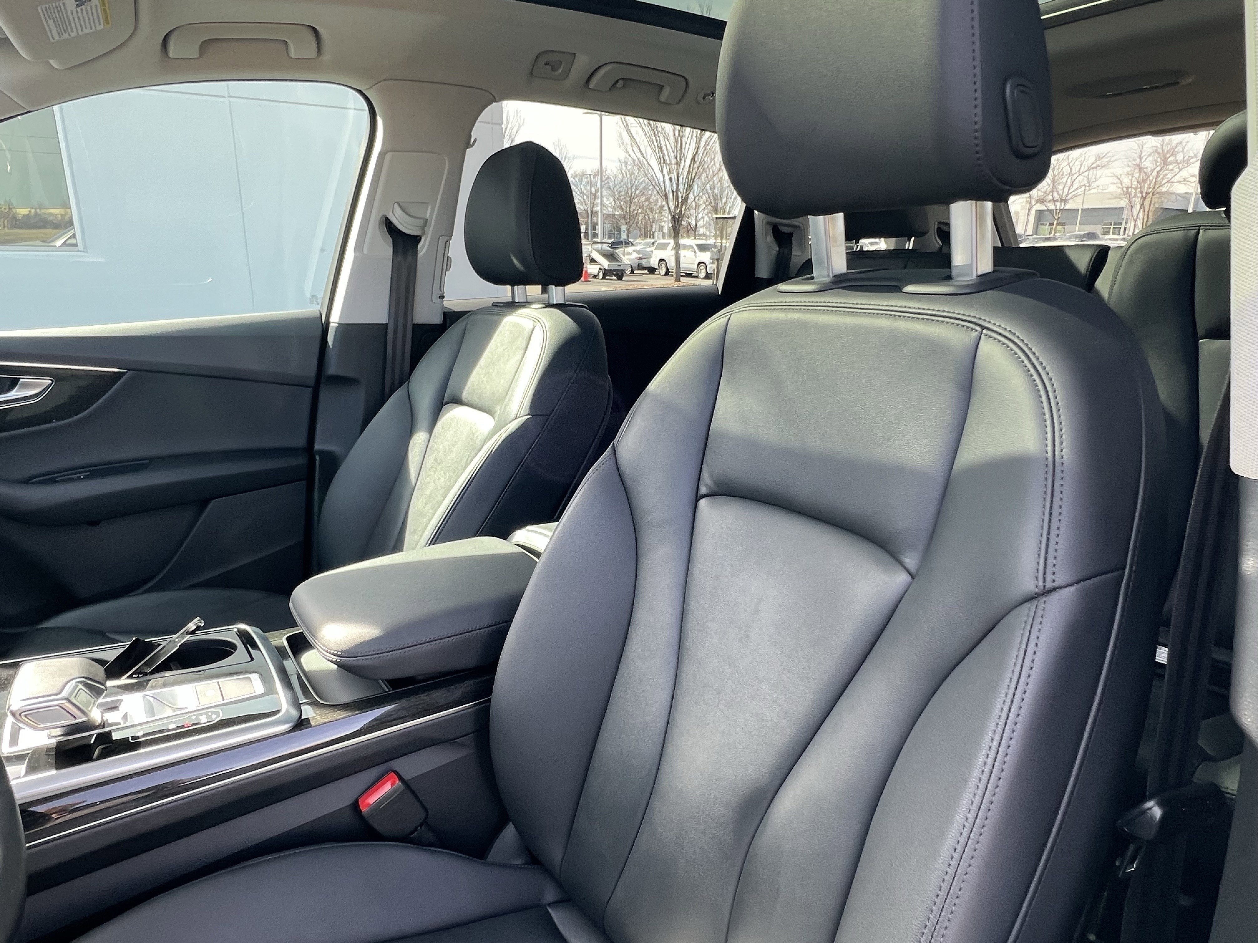 Certified 2023 Audi Q7 2.0T Premium w/ Convenience Package image 16