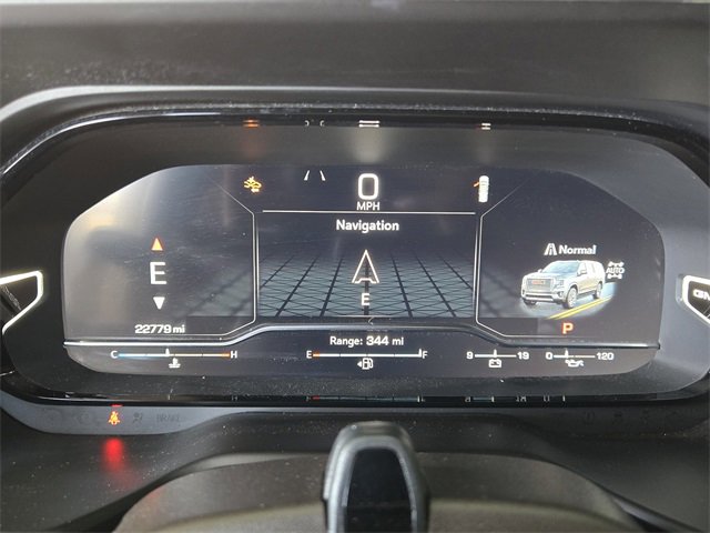 Used 2024 GMC Yukon XL Denali w/ Advanced Technology Package image 15